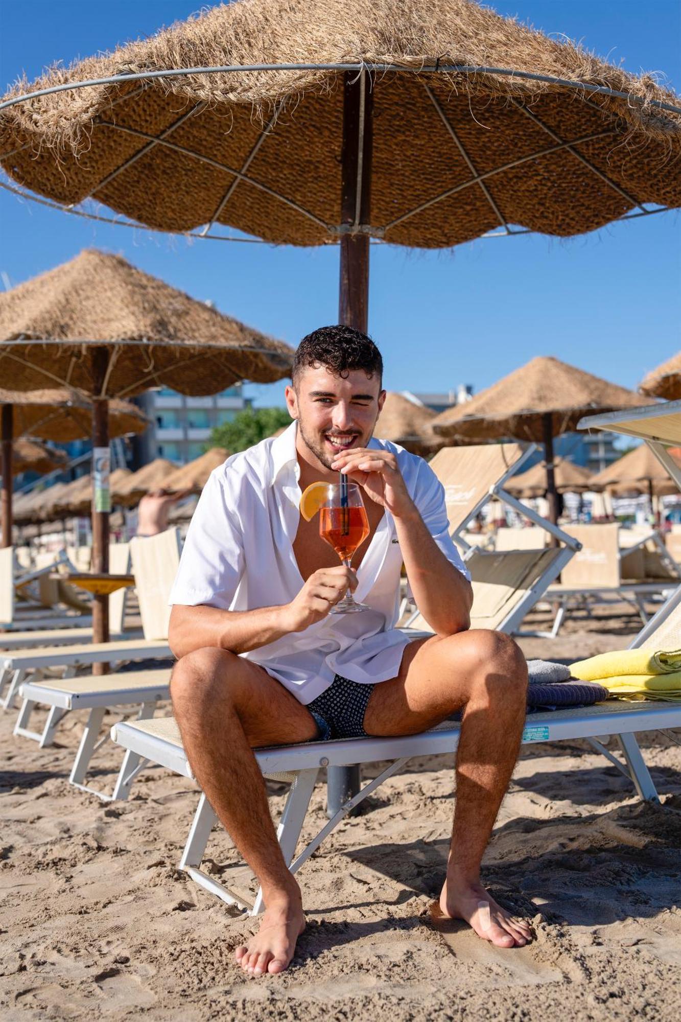 Hotel Rex Gabicce Mare Eksteriør bilde